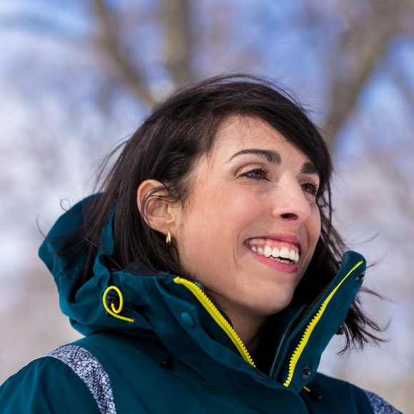 Meet your Posher, Heather - Picture 1 of 1